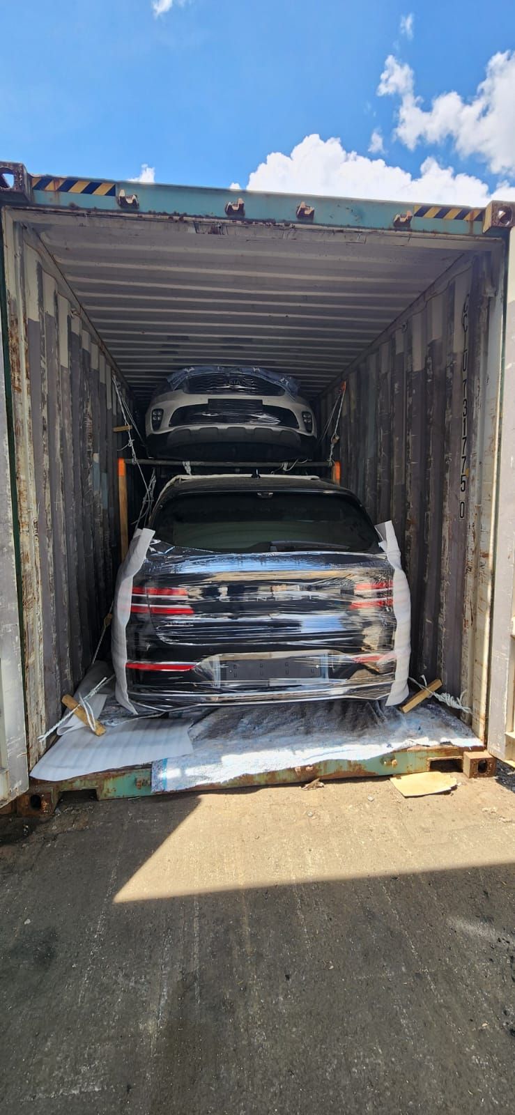 Carify Korea car delivery photo
