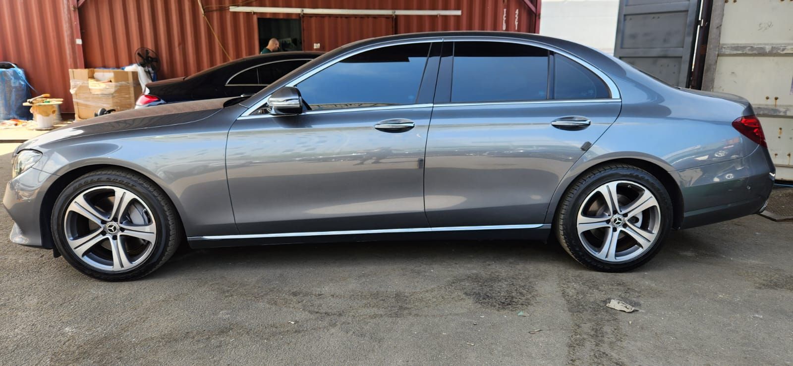 Carify Korea car delivery photo
