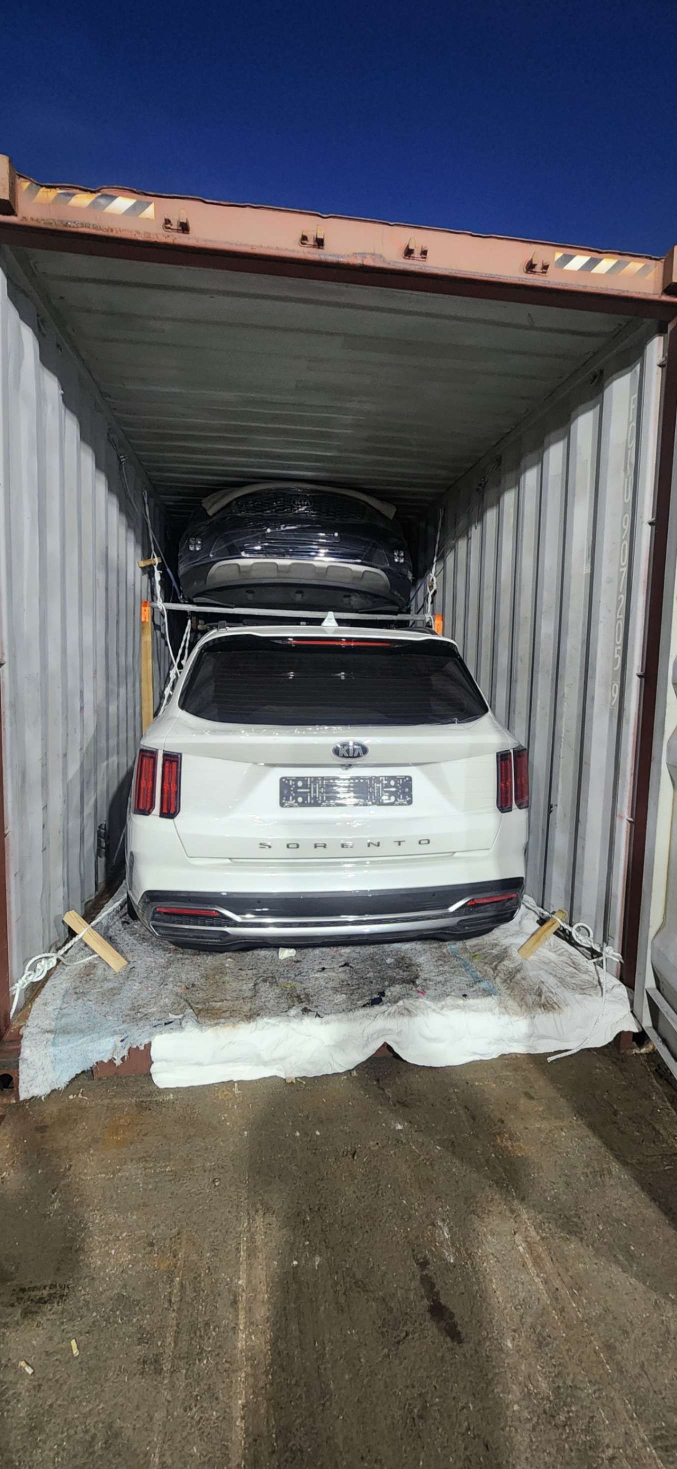 Carify Korea car delivery photo