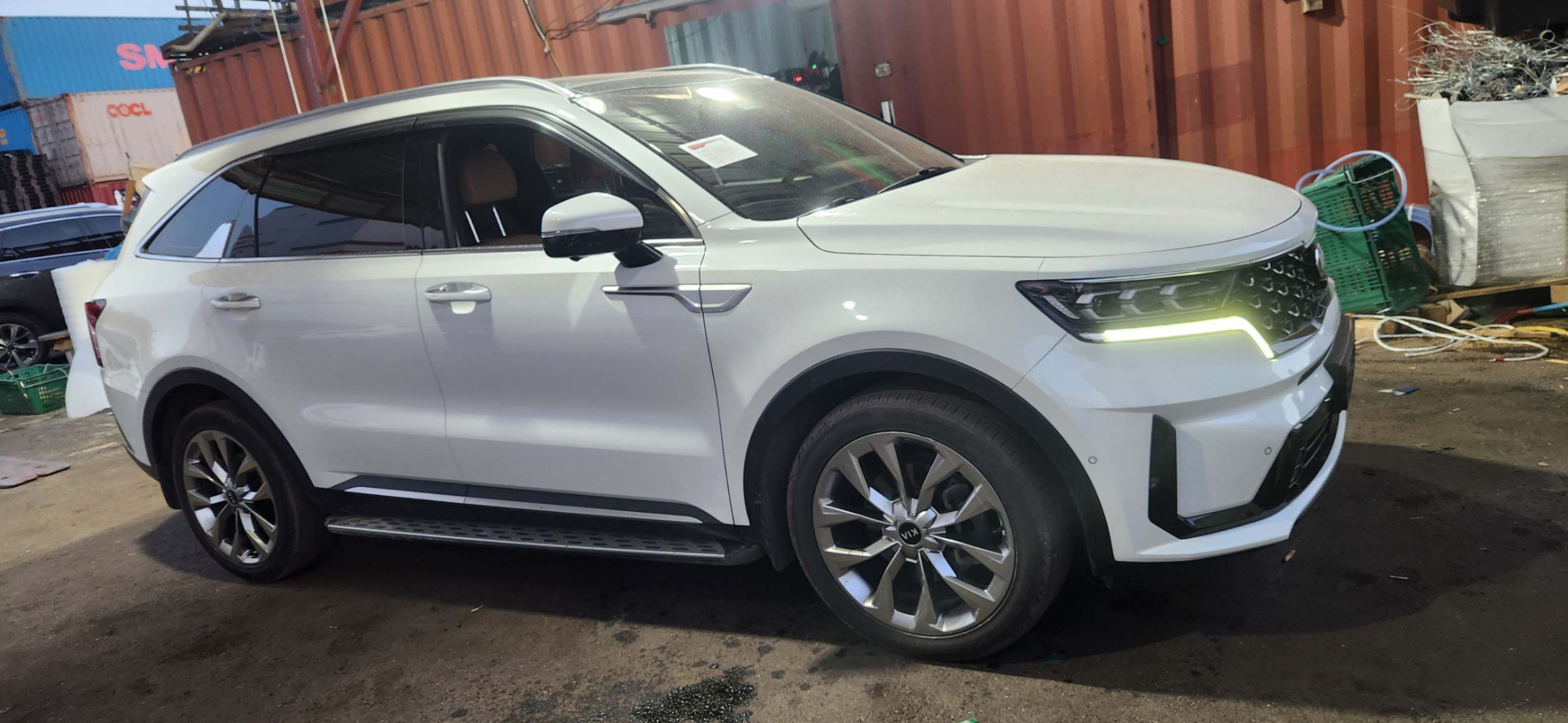 Carify Korea car delivery photo