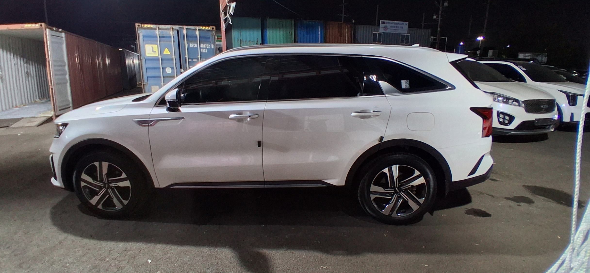Carify Korea car delivery photo