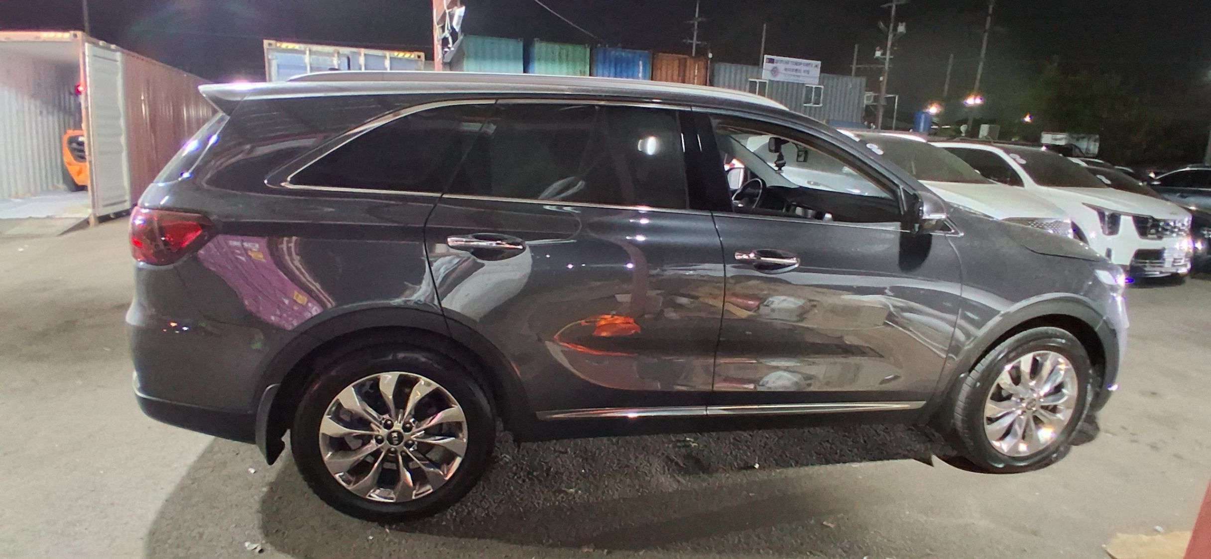 Carify Korea car delivery photo